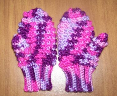 Children's Crocheted Mittens, photo 1