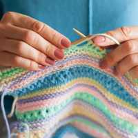 5 Best Reasons to Knit a Scarf