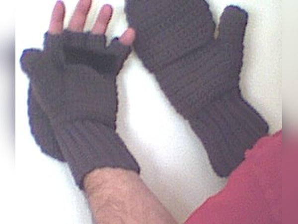 Convertible Mitts (Crochet) – Men's