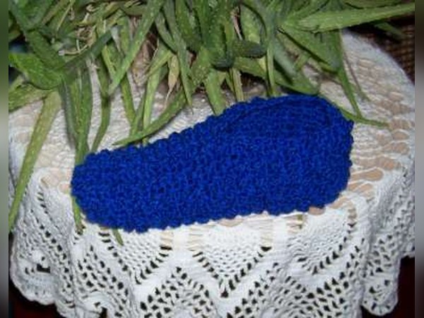 Crocheted Men's Seed Stitch Slippers