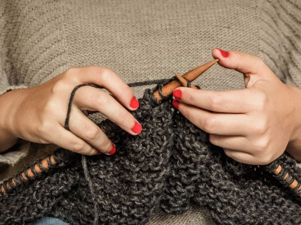 Crocheted Moss Stitch Mittens