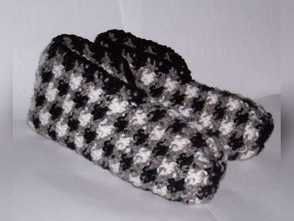 Crocheted Plaid Slippers