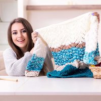 Choosing alpaca yarn and knitting with it -- weight, warmth, drape and the ways it differs from sheep's wool.