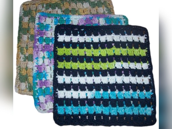 Pretty and Simple Dishcloth (Crochet)