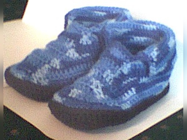 Women's Padded Sole Slippers