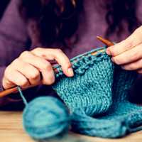 Learn How to Knit with Easy Beginner Instructions
