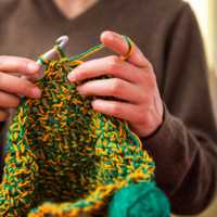Where to Learn How to Knit